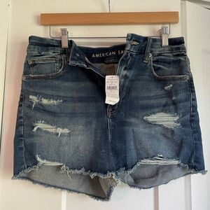 American Eagle high rise jean short - size 10 curvy - NWT